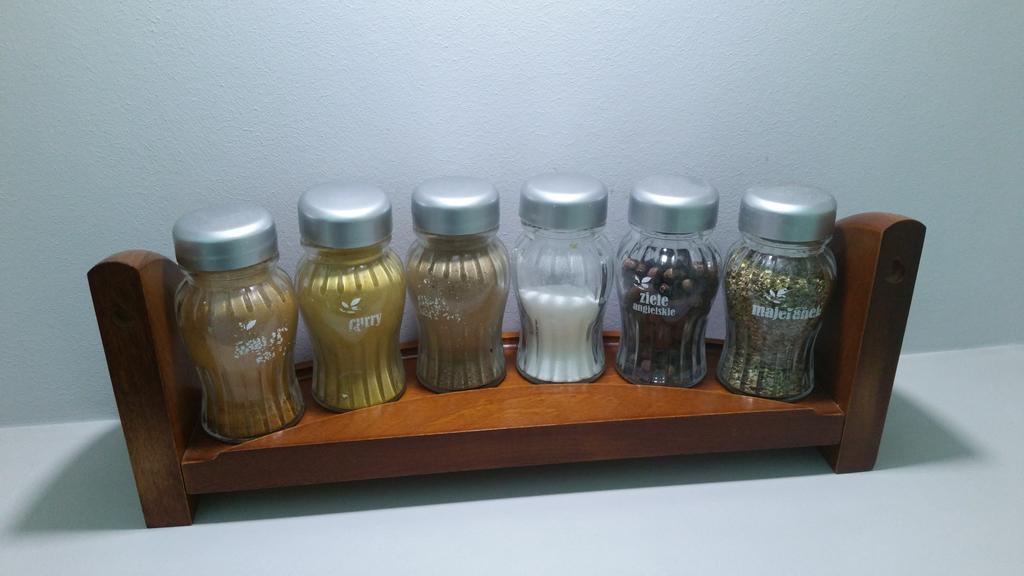 凯尔采菲奥莱公寓 外观 照片